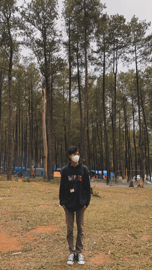 Item #96196539023591084910612092193533286076019618757175332640844223263759937830913 Media