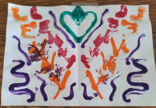 Item #33612015209772942204964798392985450660478337886737576154592708762509695254529 Media