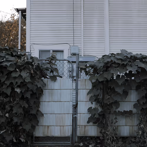 Item #63469761567061717341732170854689072472341875368113613158341509163441044062209 Media