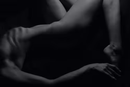 Item #76110080797063847900013459866181544009471731080577836334971526813889442349066 Media