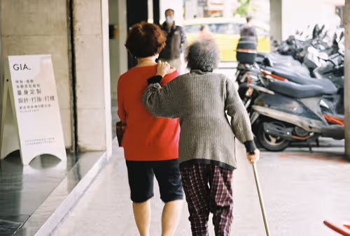 Item #39766039349114458834962057637535056271367696175968087579852078367414987784193 Media