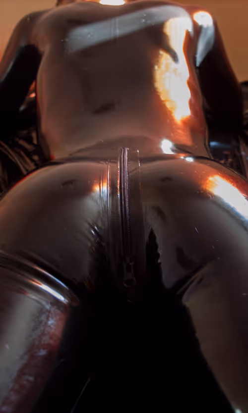 Item #31803975663760512155883165714372692553670654460959276505220234986621415456769 Media