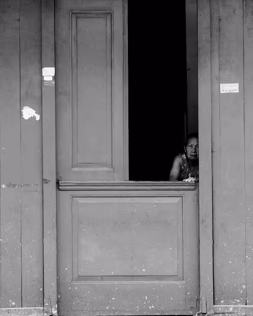 Item #31624274509119207472621893609913632294592170804295754614641563391052482609153 Media