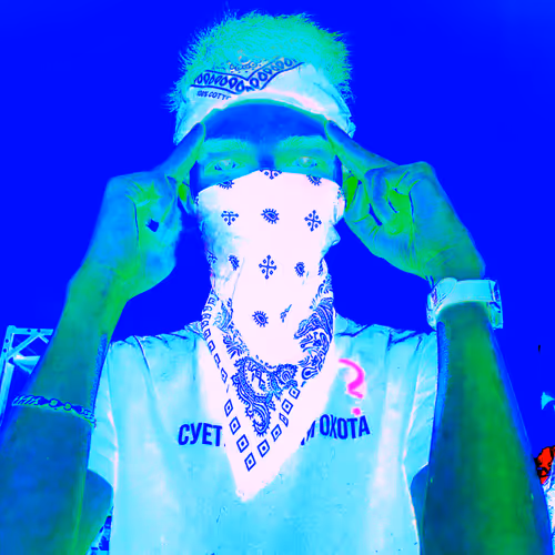 Item #46040828420268280894490084636142413998370387771757851018912622263439053553665 Media