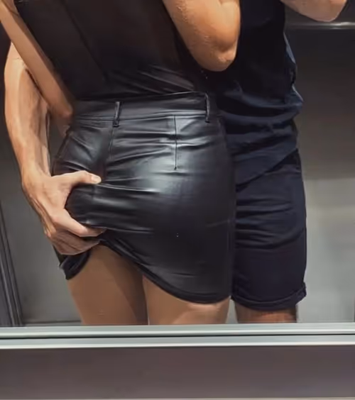 Item #81597519308630991482311256060908992072322907054894614556350516932126747656193 Media