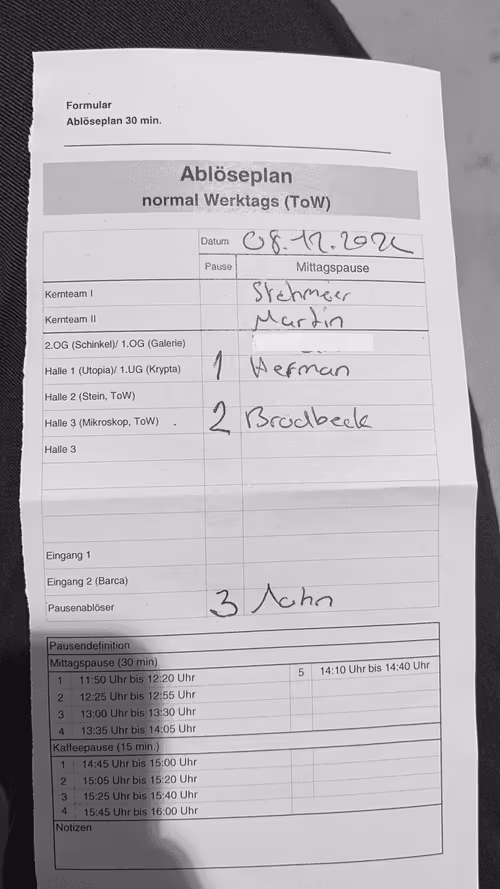 Item #48208519784473218960603621002887999920999392220417756079881213109168544677906 Media
