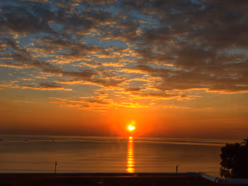 Item #66820219221198918858103330238748166887962299943803224281381121425967486599169 Media