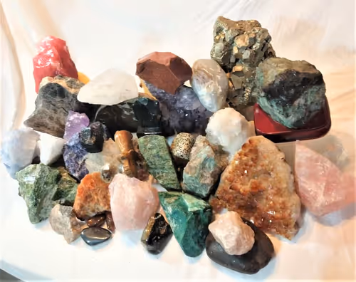 Item #26409782478920172212075597278062749897568846616851332060012248151914427973633 Media