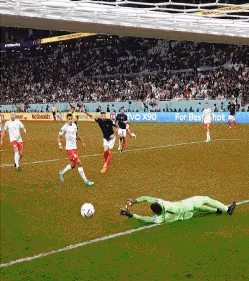 Item #65693431336737846623910305475550192069480620140523173107497942604365829242881 Media