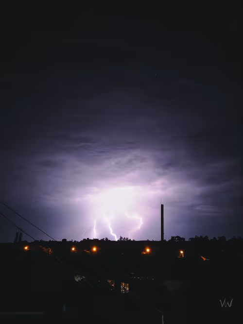 Item #38587259801650931752541137473757121392008973507807615484533783653340697067521 Media