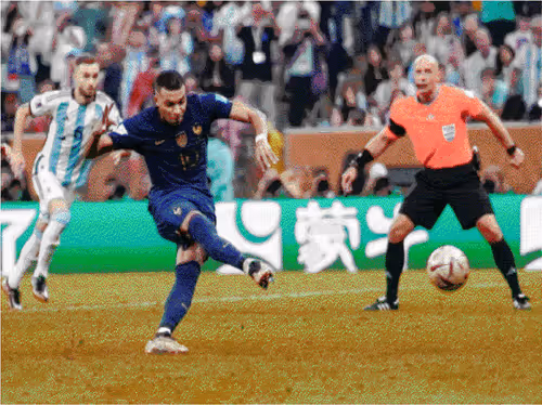 Item #65693431336737846623910305475550192069480620140523173107497942652744340865025 Media