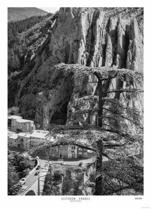 Item #14498336299239483503881613585431548073897809246895926655081836995686694912001 Media