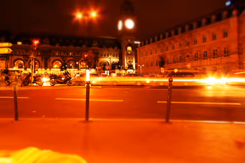 Item #30396210411431595672388615740324323346306299904975552388122083781832819605505 Media