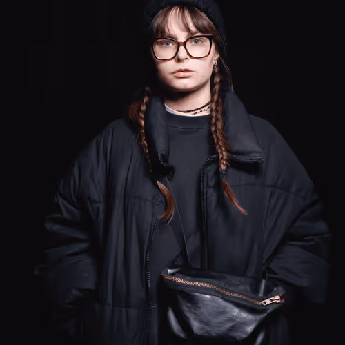 Item #26202328724934716092263654212685968714635064546074403937564445198285486948392 Media