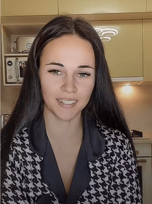 Item #111687379176541889816919328353036275918710560160410908362493498406624687030273 Media