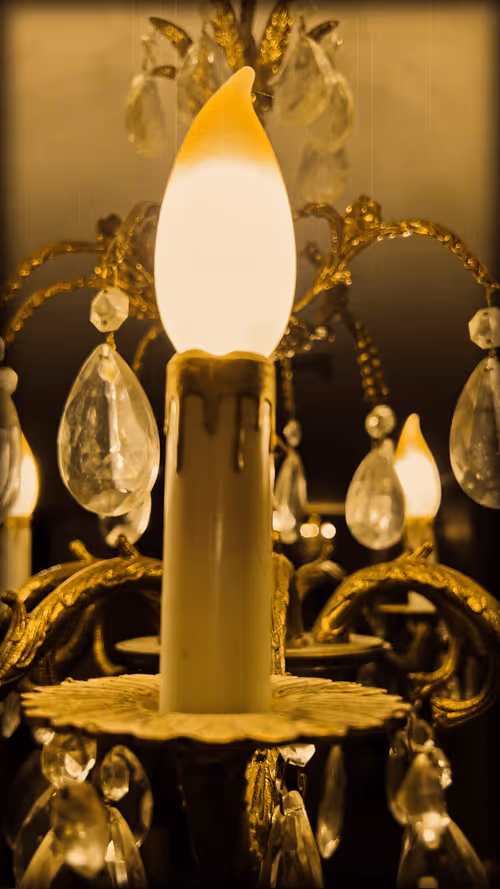 Item #19783550514114354952123947617175558827509965529992471593750621665027298426881 Media