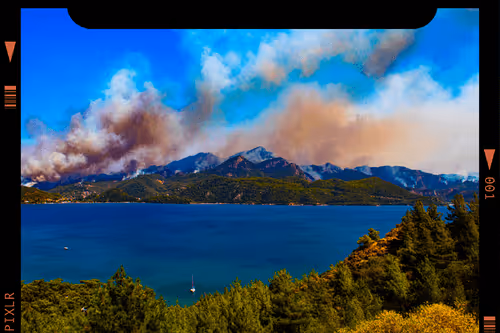 Item #107978139147131831661941634405889412338959910345453465515168770549255256408065 Media