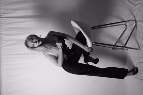 Item #5103703959889671819587763568548388729319358856956338530622636545718890790913 Media