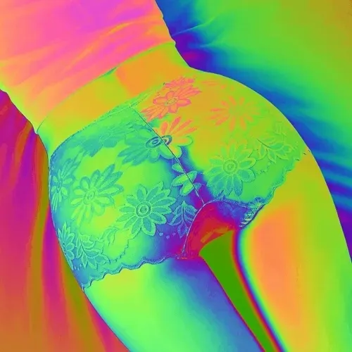 Item #2819385792739987279775607948315659602686971516605634186812413056820141097960 Media