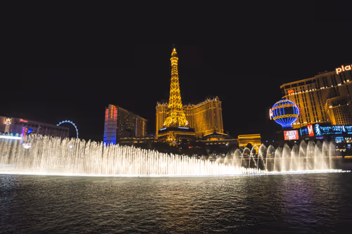 Item #16988134278330383505679479326290154646879637875533062132320205780821825552385 Media