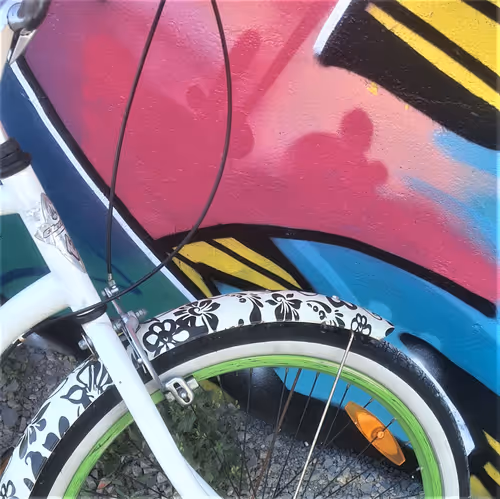 Item #51107028403931991835329534031498650772266658764783547759528015679431391576065 Media