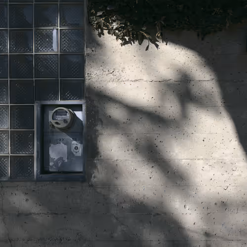 Item #63469761567061717341732170854689072472341875368113613158341509159042997551105 Media