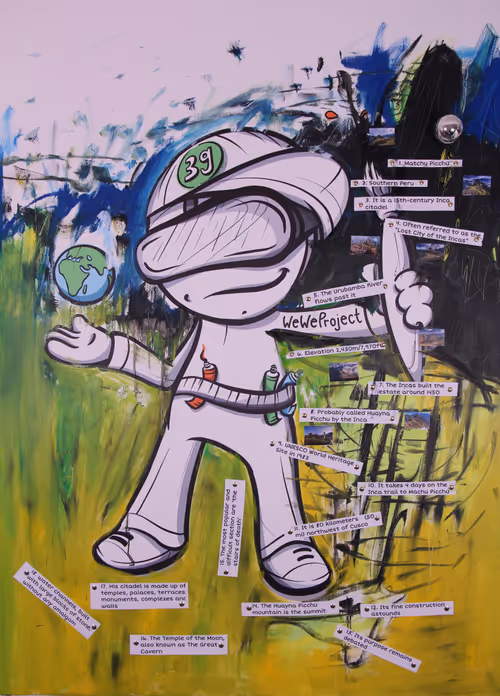 Item #70003558001004132620584272021414790931296519155138805275299015577271986552833 Media