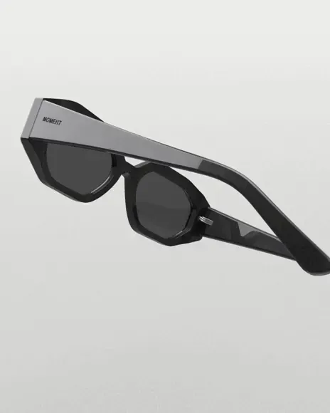 Item #11881996803311537579056272652714450710706688112760560449315747633584215687169 Media