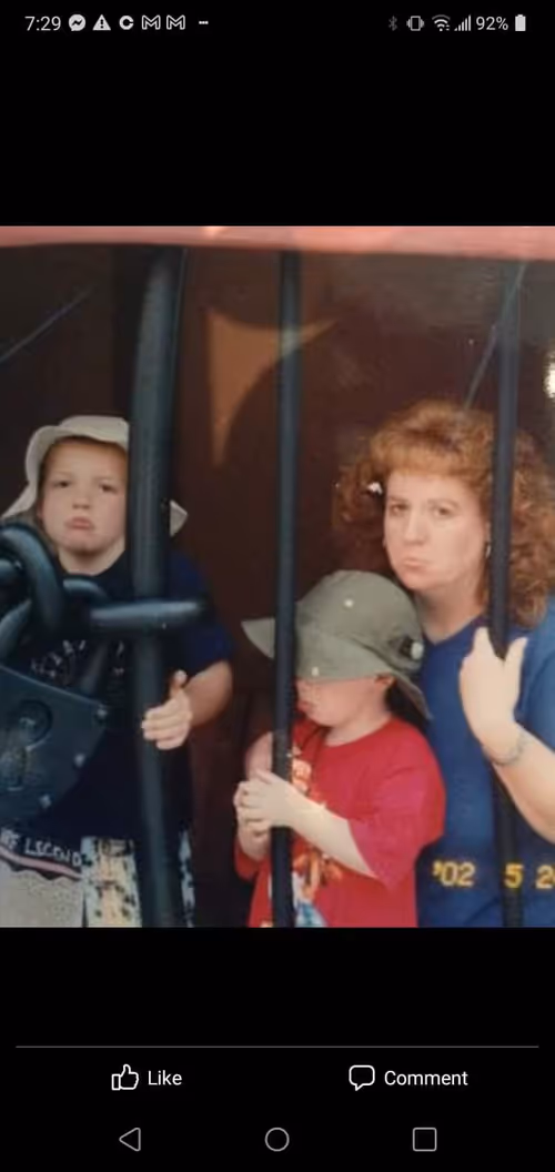 Item #104936865449815746610549264198598465988164817061050633666302737963444166721537 Media