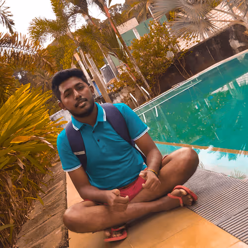 Item #66194376670199277119370017754426809254156015012110704978842371803393868955649 Media