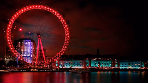 Item #55949583178622315005758439064196696640701340788877578592352202275048461959171 Media