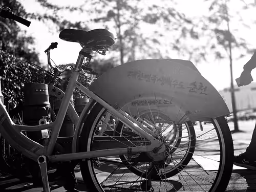 Item #97198607437100812972636367255312202090194227970418424422379072130437676531713 Media