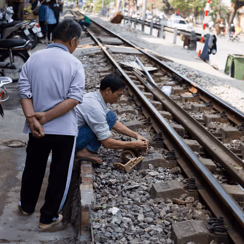 Item #80488266671287018131558448213082272878703229800970441297784273625789442818049 Media