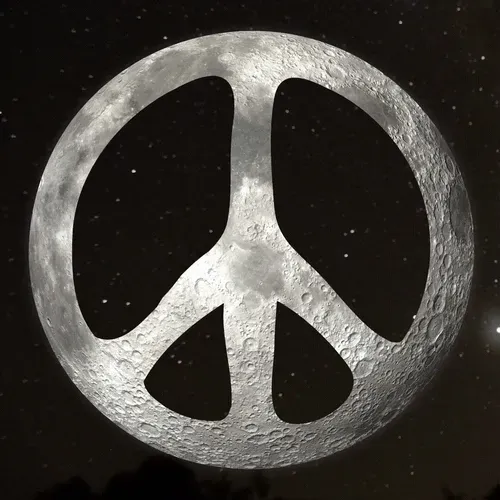 Item #17725140823311110427822241619765836771184584261670370627392030448544838057985 Media