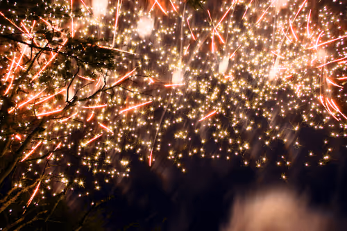 Item #66287107933414317534982190066107327807963903563540774280285349305516560482305 Media