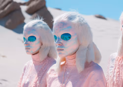 Item #8528377390220286300048650291501480789282650923856934978013362261843117080577 Media