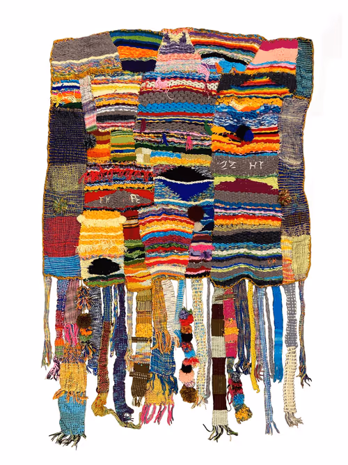 Item #69161271845556741248210283377184123159199717982282519289769021607161788104705 Media