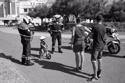 Item #61601413983432262200822046408210296549184035160504594584973518351264710131722 Media