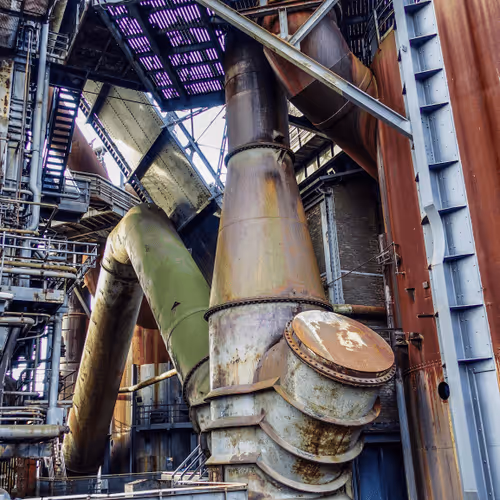 Item #45576425564904372626892608315059614446222544919153294335331944229176575262721 Media