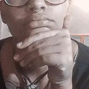 Item #46792904784697515882439794272040020913336115703510699417413683959363228663809 Media