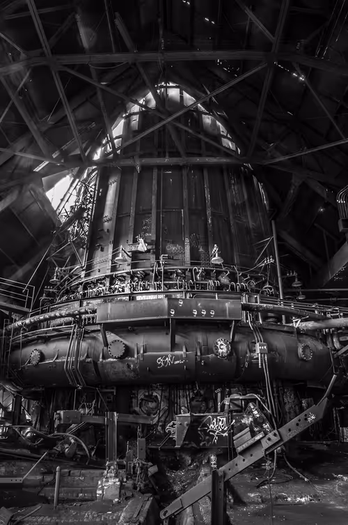 Item #12745649856637051747858071481456446467112192728356936044427916872473926172682 Media