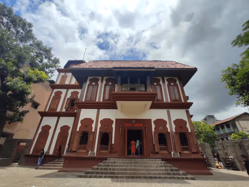 Item #39916610678052500138596211548792698776473563312308341193271399254431985827841 Media