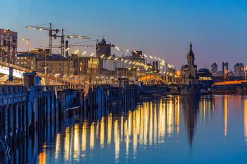 Item #51174985245682009038871066469553964418409081023547320298694874691944111407105 Media