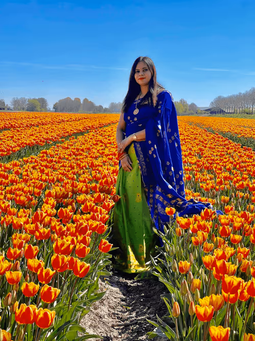 Item #70380890896986350035953124659598355529364139869800606797745305942917512167425 Media