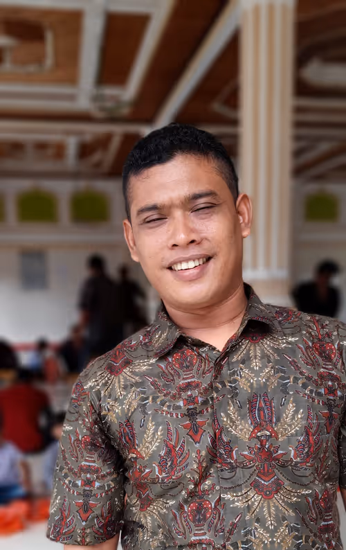 Item #67412224494391497031263646753102844366194811457315226030141610882238831919105 Media