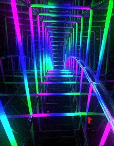 Item #85520315557315379564657610269089454540464583663000536132520199413005197246564 Media