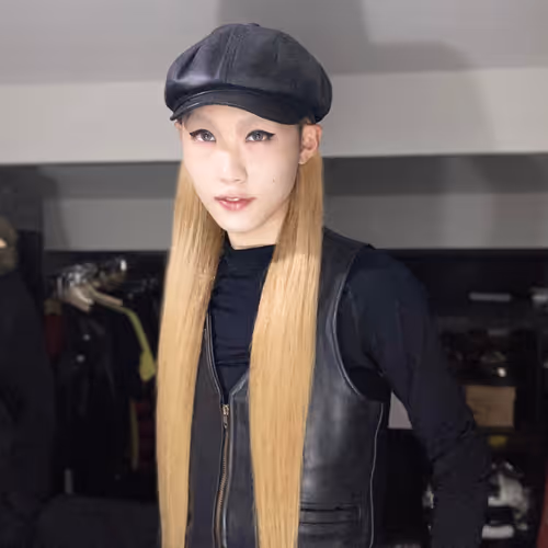 Item #28844510675054363679779527715488115790191086957330320945179443269682958696449 Media