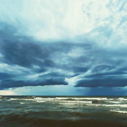 Agitated sea