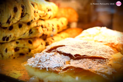 Item #21218919643484846679386017214105436286474954155539936946797714342488221679636 Media