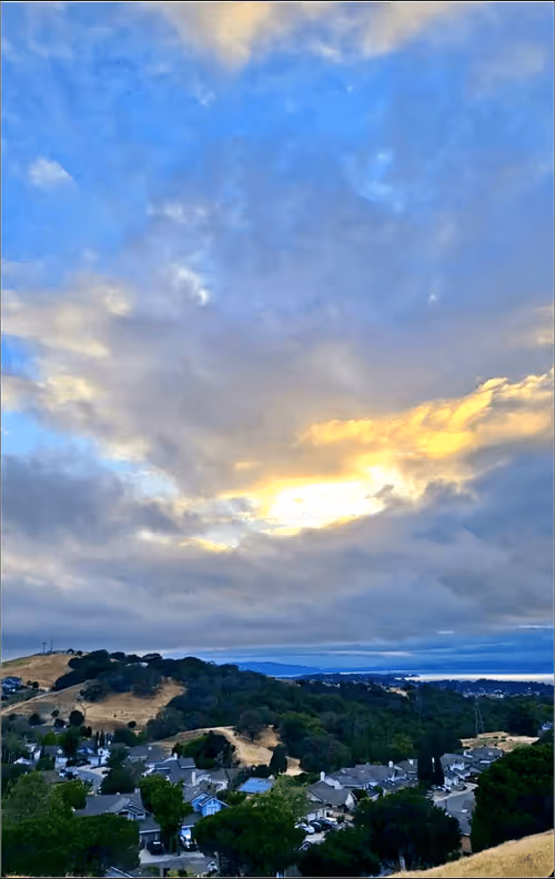 Item #4192449824689126434778211752285006347942189748011200089876078167563245191169 Media